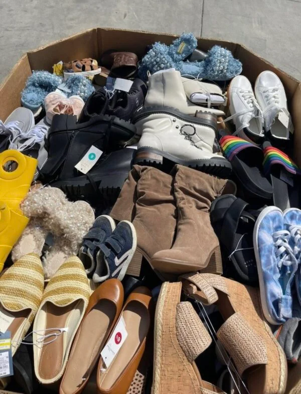 Palette de chaussures mixtes – 400 paires de haute qualité - Image 7