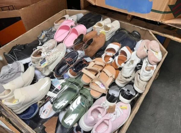 Palette de chaussures mixtes – 400 paires de haute qualité