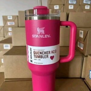 Palette de 80 gobelets Stanley Starbucks en édition limitée
