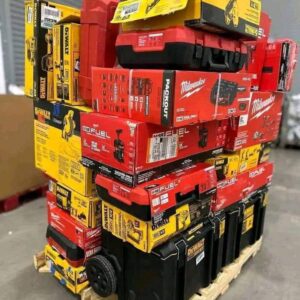Palette d’outils mixtes (DeWalt et Milwaukee)